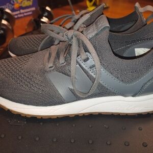 New balance Women's
